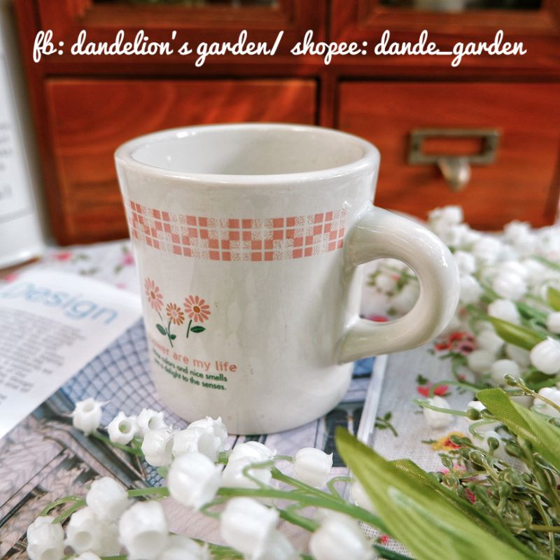 Ly hoa vintage dày nặng quai bầu dễ thương