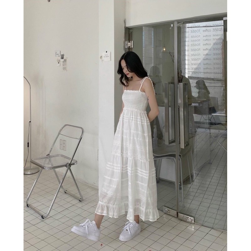 [Mã FAGREEN245 giảm 10% tối đa 30K đơn 99K] Đầm maxi trắng 2 dây nhún ngực chân bèo | BigBuy360 - bigbuy360.vn