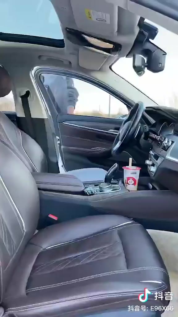 Đệm ghế ô tô YOLA