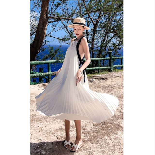 ( Hàng có sẵn ) Đầm maxi cổ yếm xếp li hở lưng siêu đẹp | BigBuy360 - bigbuy360.vn