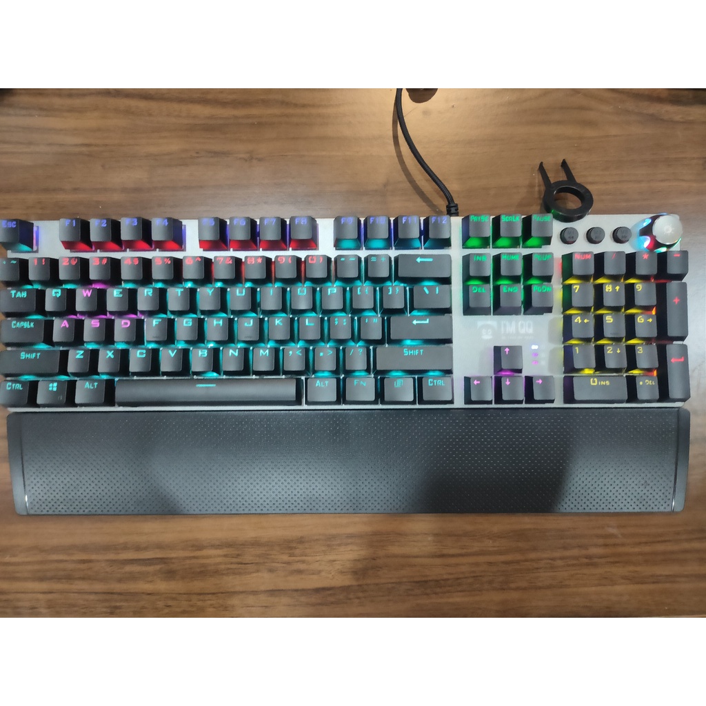 Bàn phím cơ chơi game có núm chơi nhạc Qk910