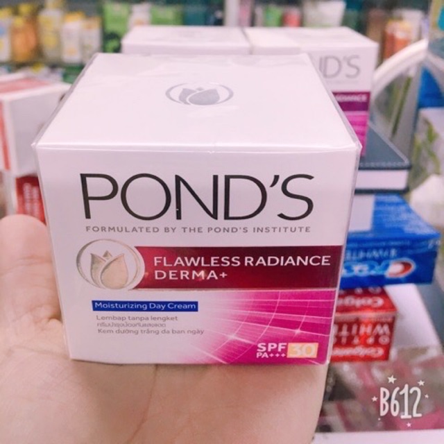 Kem dưỡng da Ponds Flawless Radiance Derma Mattifying Day Cream 50gr