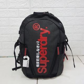 BALO SUPERDRY KHÔNG THẤM NƯỚC -ĐEN CHỮ ĐỎ