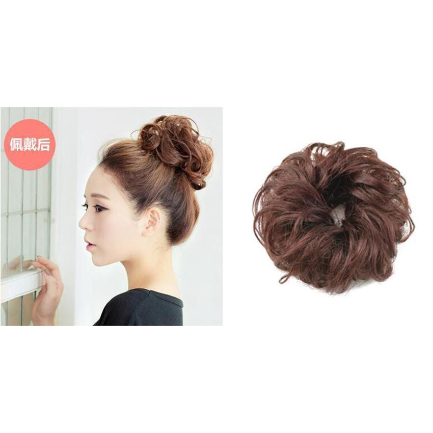 Búi tóc giả uốn xoăn thời trang cho nữ