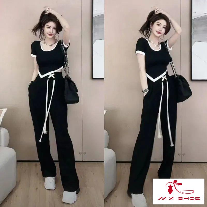 Set Áo Thun Ngắn Tay Cổ Tròn Và Quần Short Ống Rộng Thời Trang