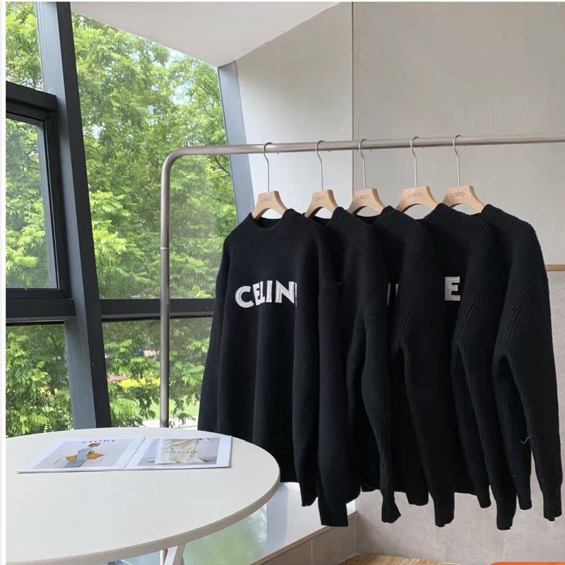 Áo len in chữ Celine
