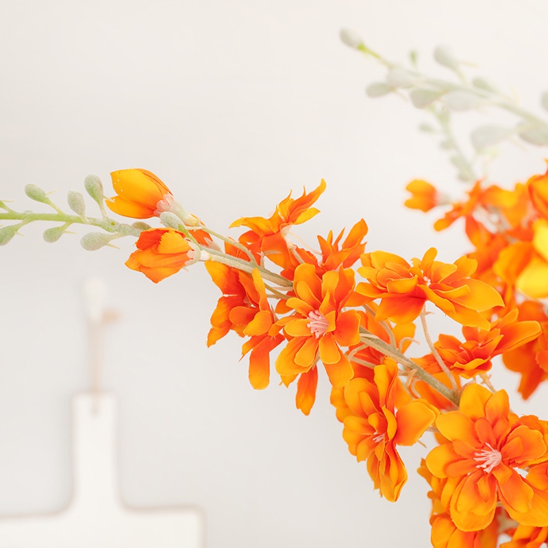 Nhánh 19 Bông Hoa Cá Heo Nhân Tạo 85cm Trang Trí Tiệc Cưới / Nội Thất Nhà Cửa