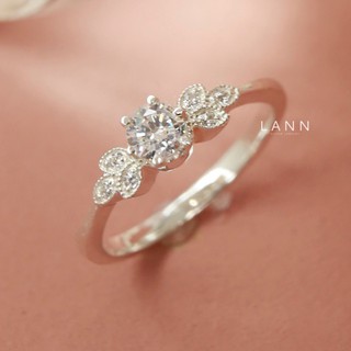 Nhẫn 1 đá tròn nối 3 lá đá BẠC S925 LANN R247
