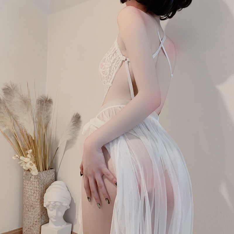 Đồ ngủ một mảnh cổ chữ V khoét sâu phối ren lưới xuyên thấu quyến rũ cho nữ