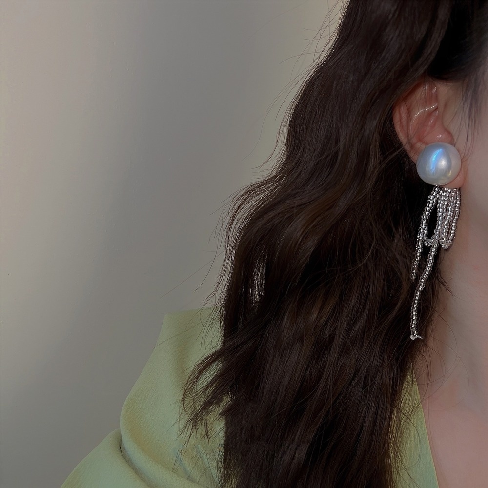 Khuyên Tai Dáng Dài Đính Ngọc Trai Phối Tua Rua Sang Trọng Ngọt Ngào Thời Trang