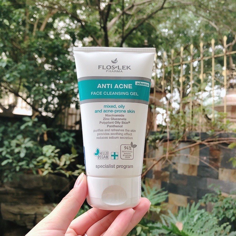 Floslek Pharma Gel Rửa Mặt Kháng Khuẩn Ngừa Mụn Antibacterial Face Cleansing Gel 125ml