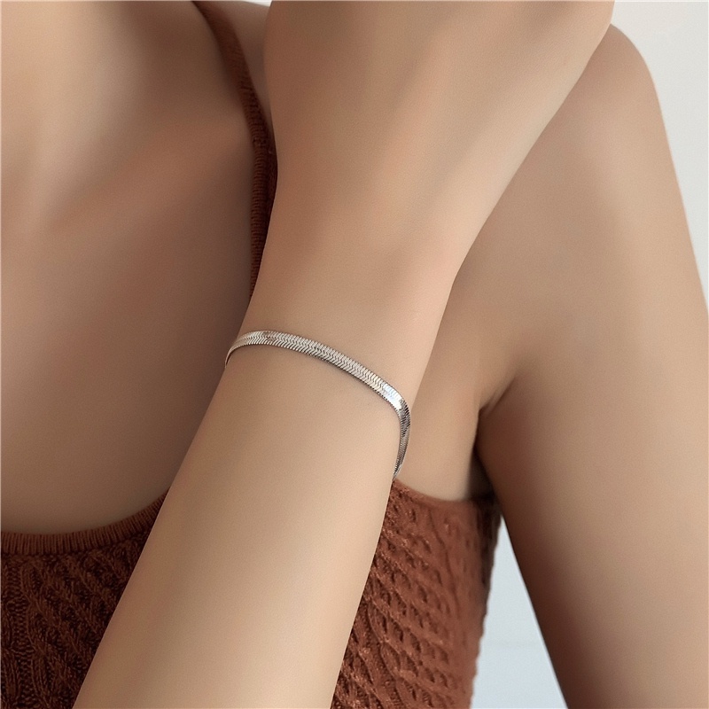 Vòng Đeo Tay Bằng Thép Titan Thiết Kế Đơn Giản Thời Trang Âu Mỹ