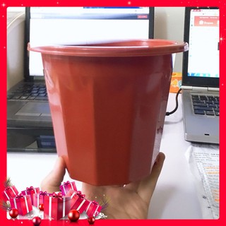 Chậu nhựa tròn nâu đỏ