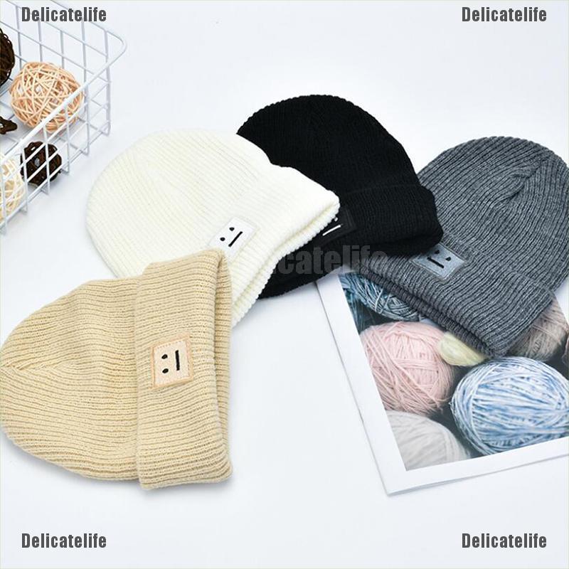 [Delicatelife] Cute Smiling Face Label Winter Knit Embroidery Hat Unisex Adult Beanie Outdoor