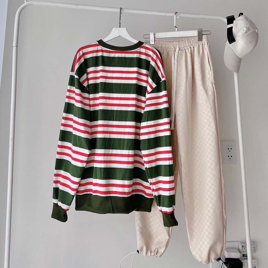 Áo sweater sọc N ( ảnh chụp tại shop )