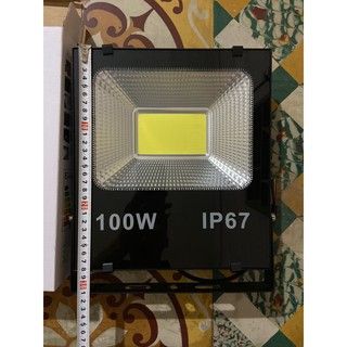 Đèn pha led cob 100w ip67 công suất đủ