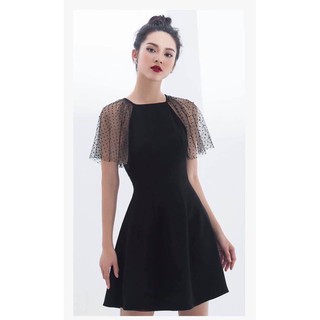 Đầm dáng xoè phối tay lưới bi