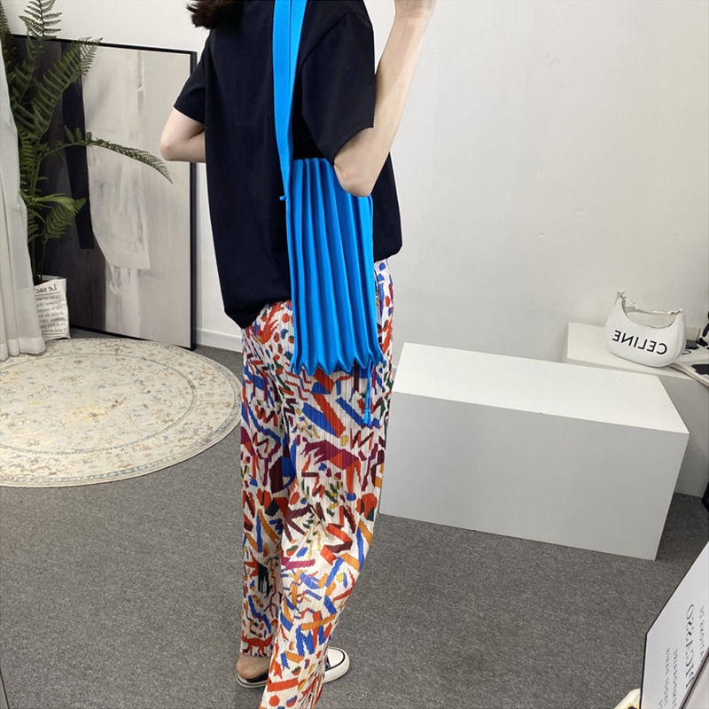 Quần xếp ly JSC vải lụa lạnh xếp ly in họa tiết graffiti thời trang mùa hè