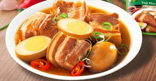 Nước màu dừa nguyên chất. 500ml