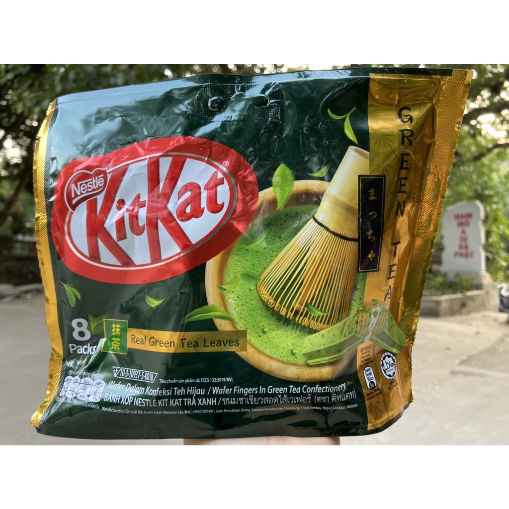 BÁNH XỐP NESTLE KIT KAT TRÀ XANH 136G 8 thanh x 17g
