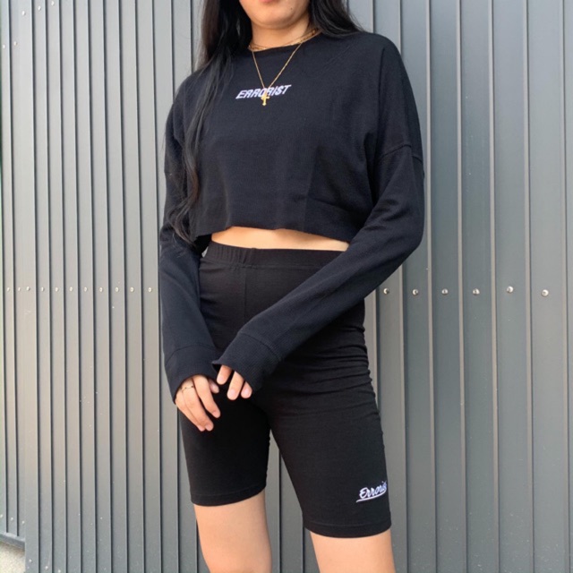 Errorist- Áo crop tay dài đen