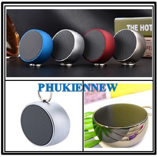 Loa bluetooth mini bs02 có móc treo tiện lợi và khe cắm thẻ nhớ, cổng 3.5