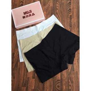 hộp set 3 quần đùi thông hơi mặc trong váy hàng xuất nhật có 3 màu 1 sét : trắng , da , đen