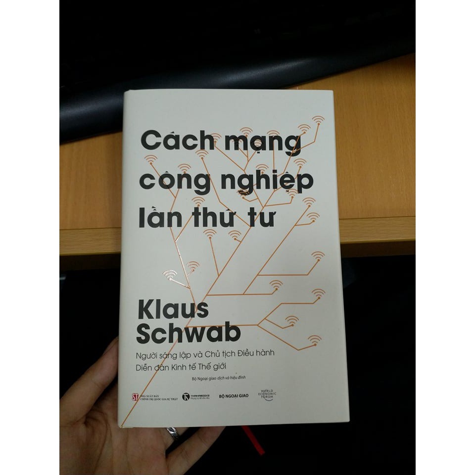 Sách - Cách Mạng Công Nghiệp Lần Thứ Tư