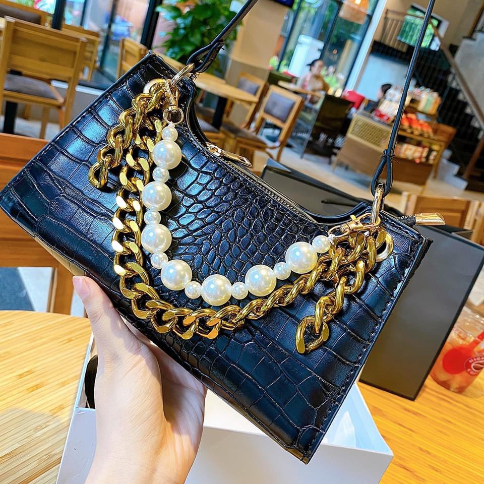 Túi Xách Nữ Đẹp⚡Ảnh + Video Thật⚡Túi Đeo Chéo 100% Da PU Kèm Dây Xích Dự Tiệc Đi Chơi Sang Chảnh | BigBuy360 - bigbuy360.vn