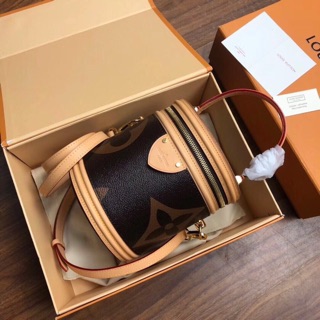 LV cặp lồng super VIP