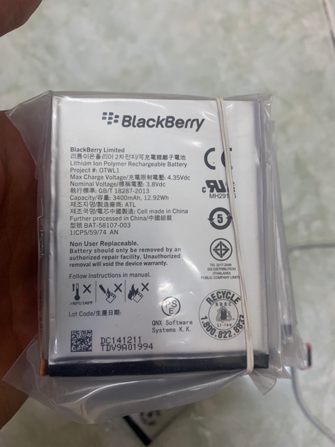 [LKBBZIN] Pin Blackberry Passport Hàng Zin Máy