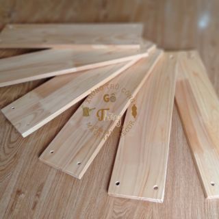 Tấm gỗ thông làm kệ