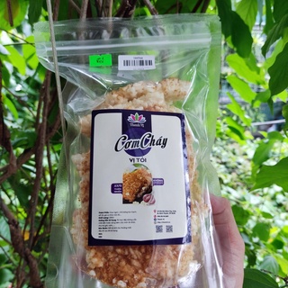 Cơm cháy vị mới lạ chay mặn đều dùng được