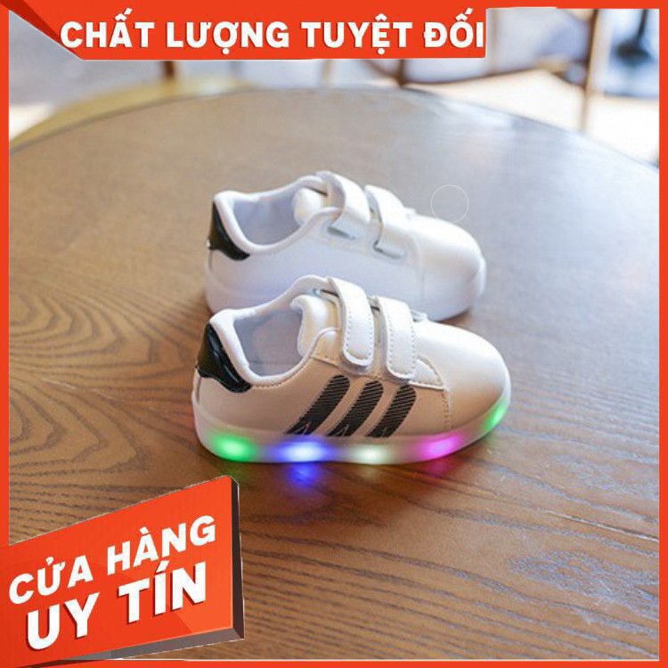 HÀNG NHẬP KHẨU -  [CAO CẤP] Giày đèn led cho bé - Shop ThuKoy - Hàng Nhập Khẩu