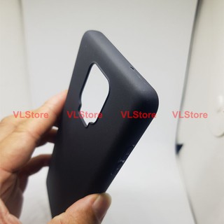 Ốp lưng Vsmart Aris chất liệu TPU đen nhám