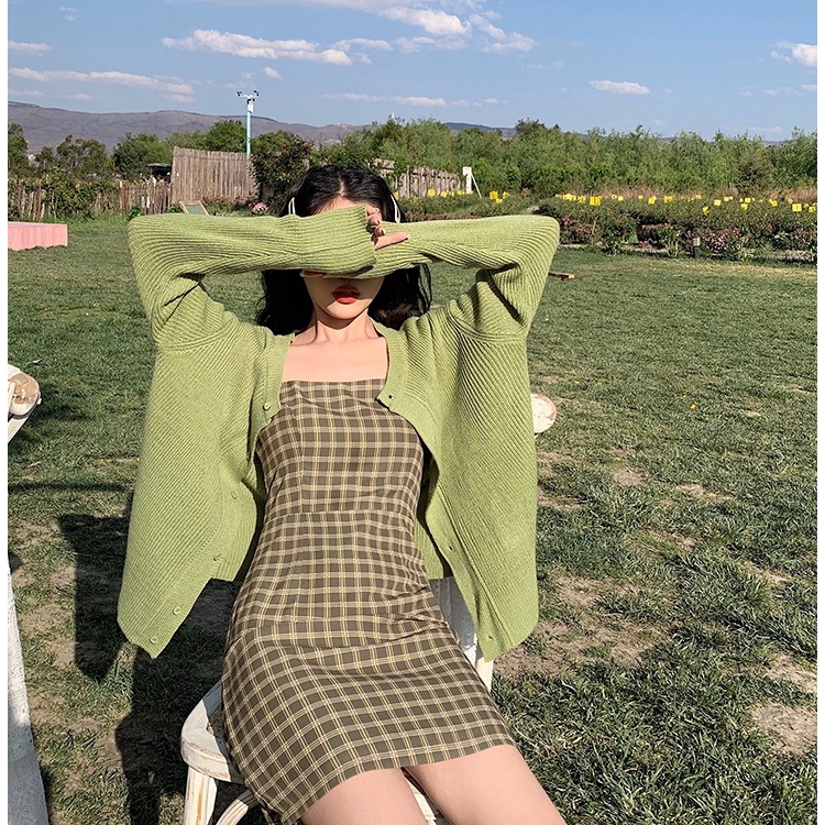 NRVP Đầm màu xanh bơ thời trang 2020