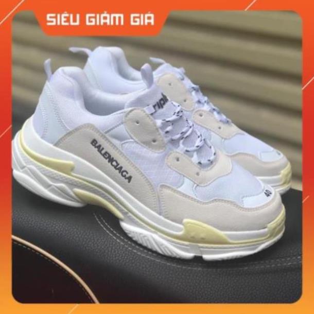 Tết Sale XẢ HẾT MUA LÀ SALE Giầy Balen triples trắng full hộp 2020 20200 . hàng cso bảo hành 2020 new ^ . ^ ) ‣ ' . 4 .