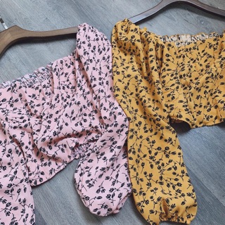 Áo croptop hoa nhí - Hình thật