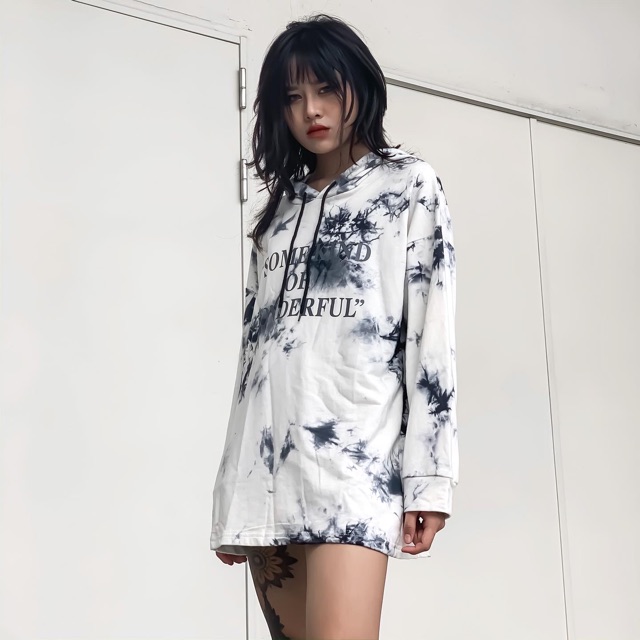 Áo hoodie TIE DYE đen trắng