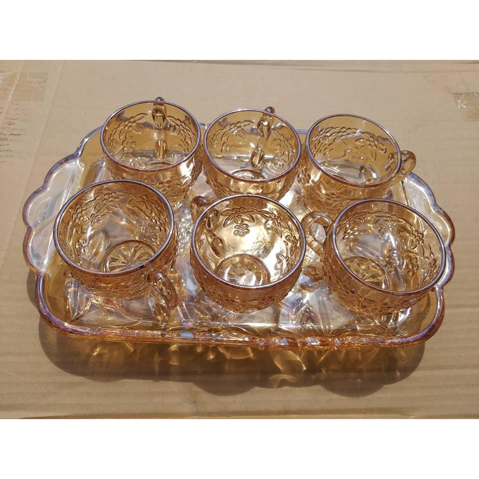 Bộ 6 cốc thủy tinh kèm khay vàng