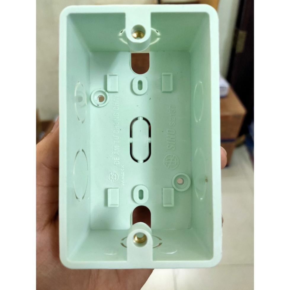 Đế âm đơn chống cháy dùng cho mặt chữ nhật SINO S2157