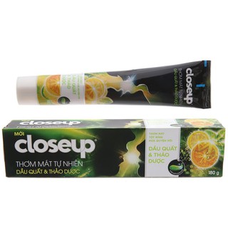 Kem đánh răng CloseUp Dầu Quất và Thảo Dược 180g