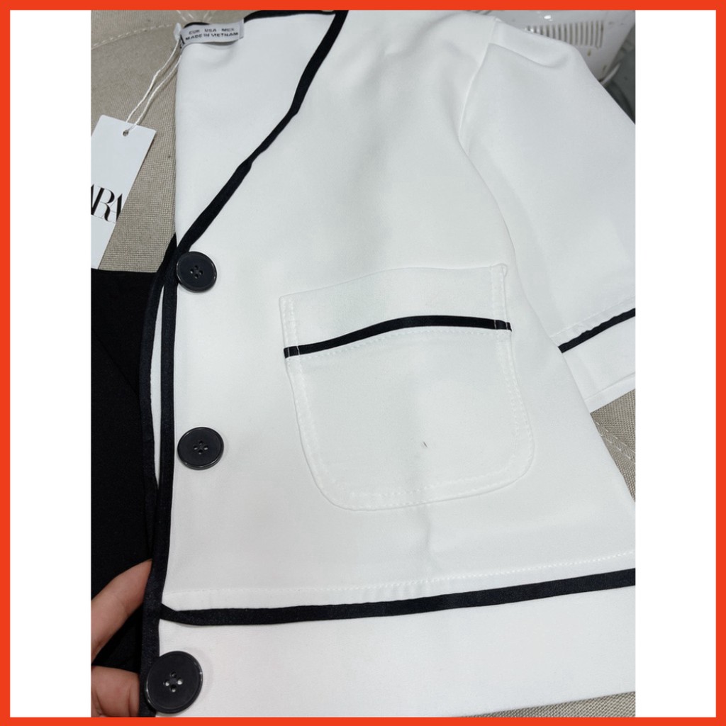 Sale  bất ngờ set váy 2 dây đen xoè mix áo khoác croptop siêu sinh