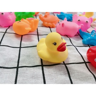 Set 5 con thú đồ chơi nhà tắm phát tiếng kêu chít chít cho bé, thú thả chậu tắm còi kêu chip chip, vịt chíp chíp A Lá Ki