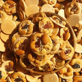 BÁNH ĐỒNG TIỀN MIX HẠT DINH DƯỠNG TÚI 500GRAM