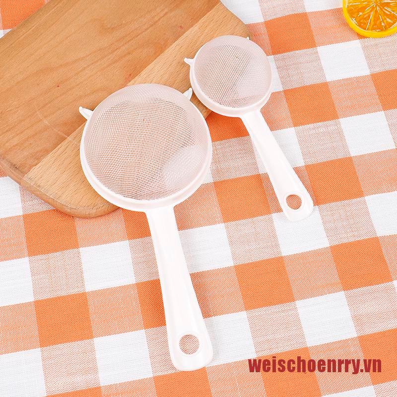 Rây Lọc Trà Bằng Nhựa Có Tay Cầm Tiện Dụng Cho Nhà Bếp
