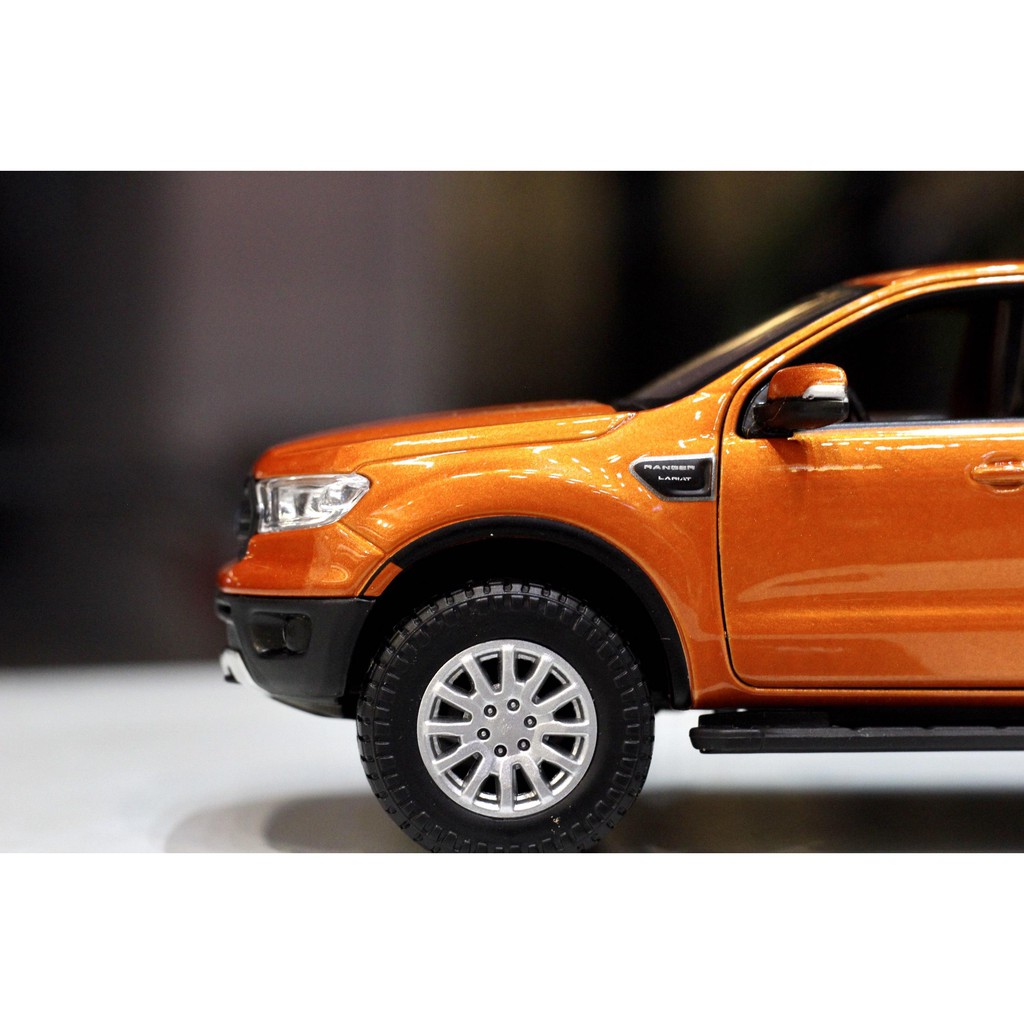 MÔ HÌNH XE FORD RANGER 1:27 MAISTO