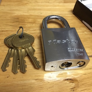 [Hỏa tốc HCM] Ổ khóa thép Master Lock 7040 4KEY Thân rộng 40mm 4 chìa đồng dòng ProSeries -  MSOFT