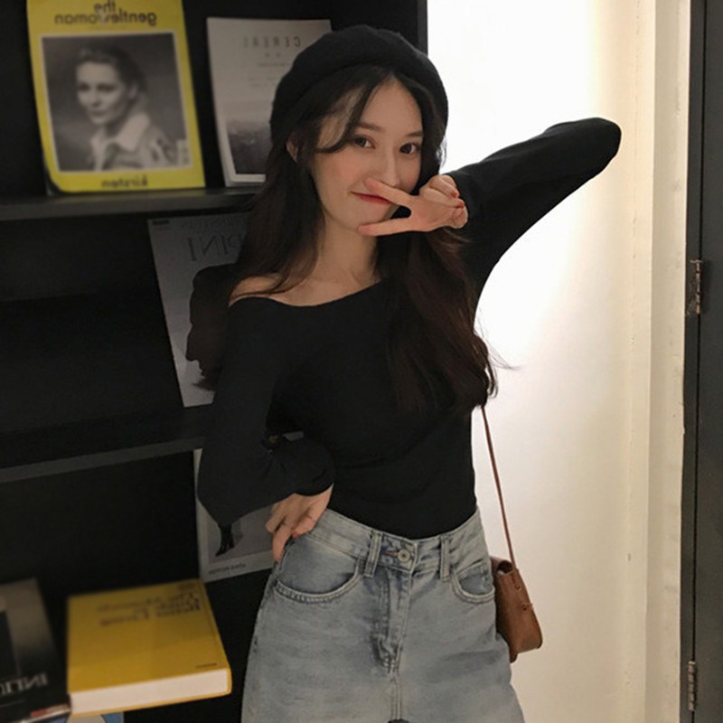 Áo Thun Tay Dài Lệch Vai Màu Sắc Đơn Giản Cho Nữ