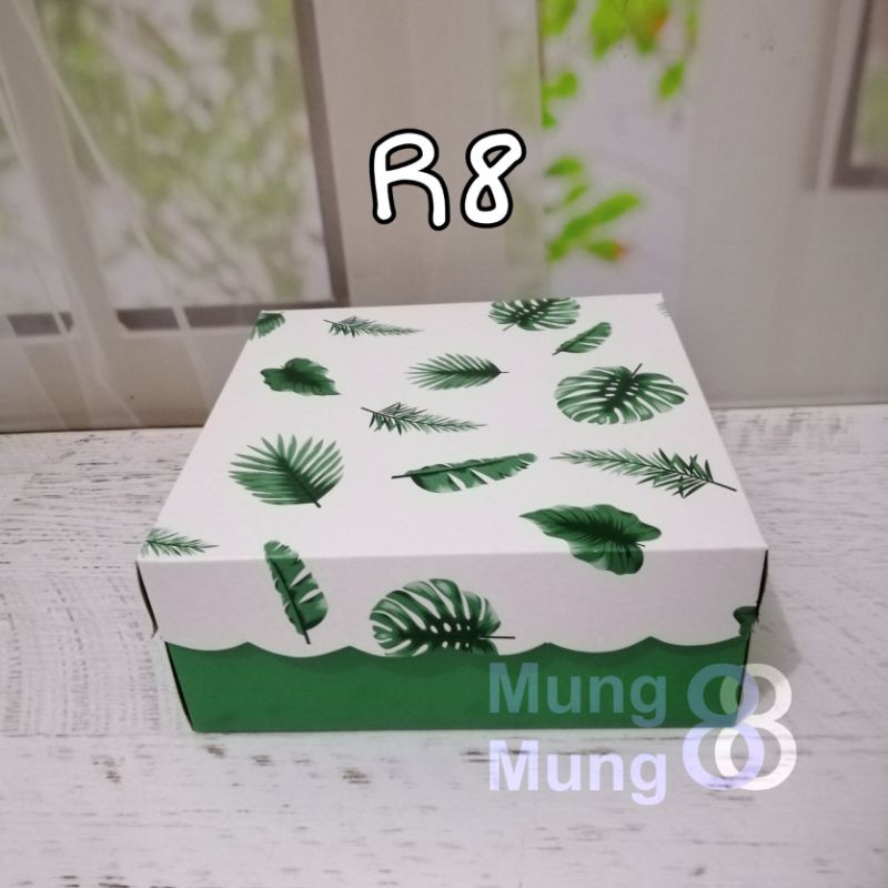 Hộp Cơm 18x18 / Hộp Cơm 18x18 / R8 LEAF 350 AK